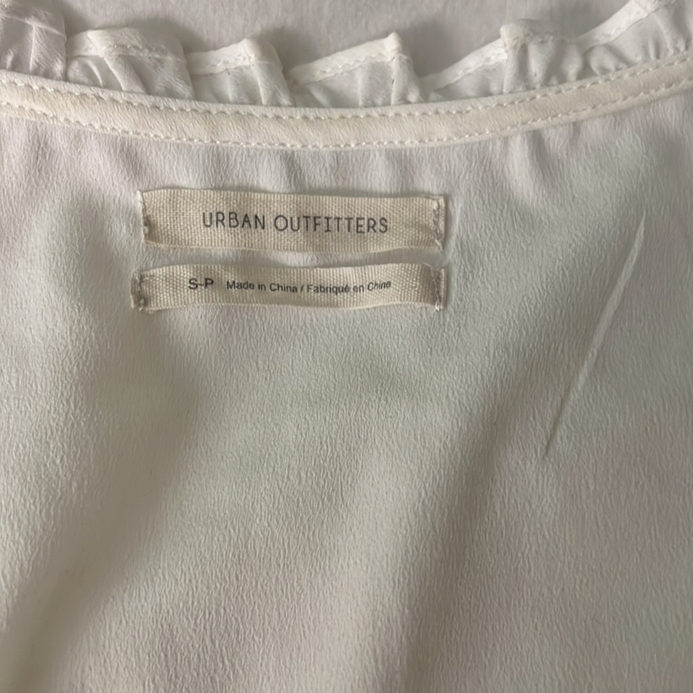 Urban Outfitters Blouse - Picture 3 of 4